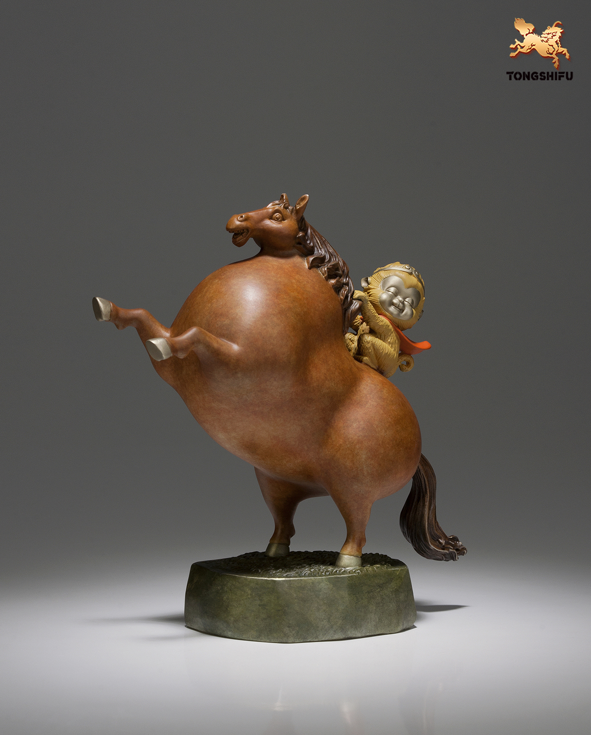 THE HORSE WITH MONKEY
