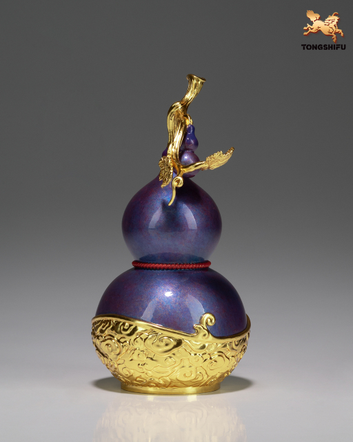 THE GOURD DESIGN TABLE DECORATION