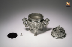 THE CHINESE DRAGON DESIGN CENSER