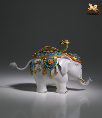 THE ELEPHANT OF GOOD FURTUNE