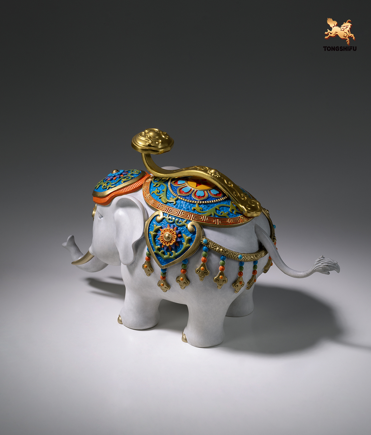 THE ELEPHANT OF GOOD FURTUNE