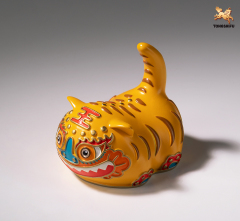 THE TIGER (TRADITIONAL CHINESE HANDCRAFT DESIGN)