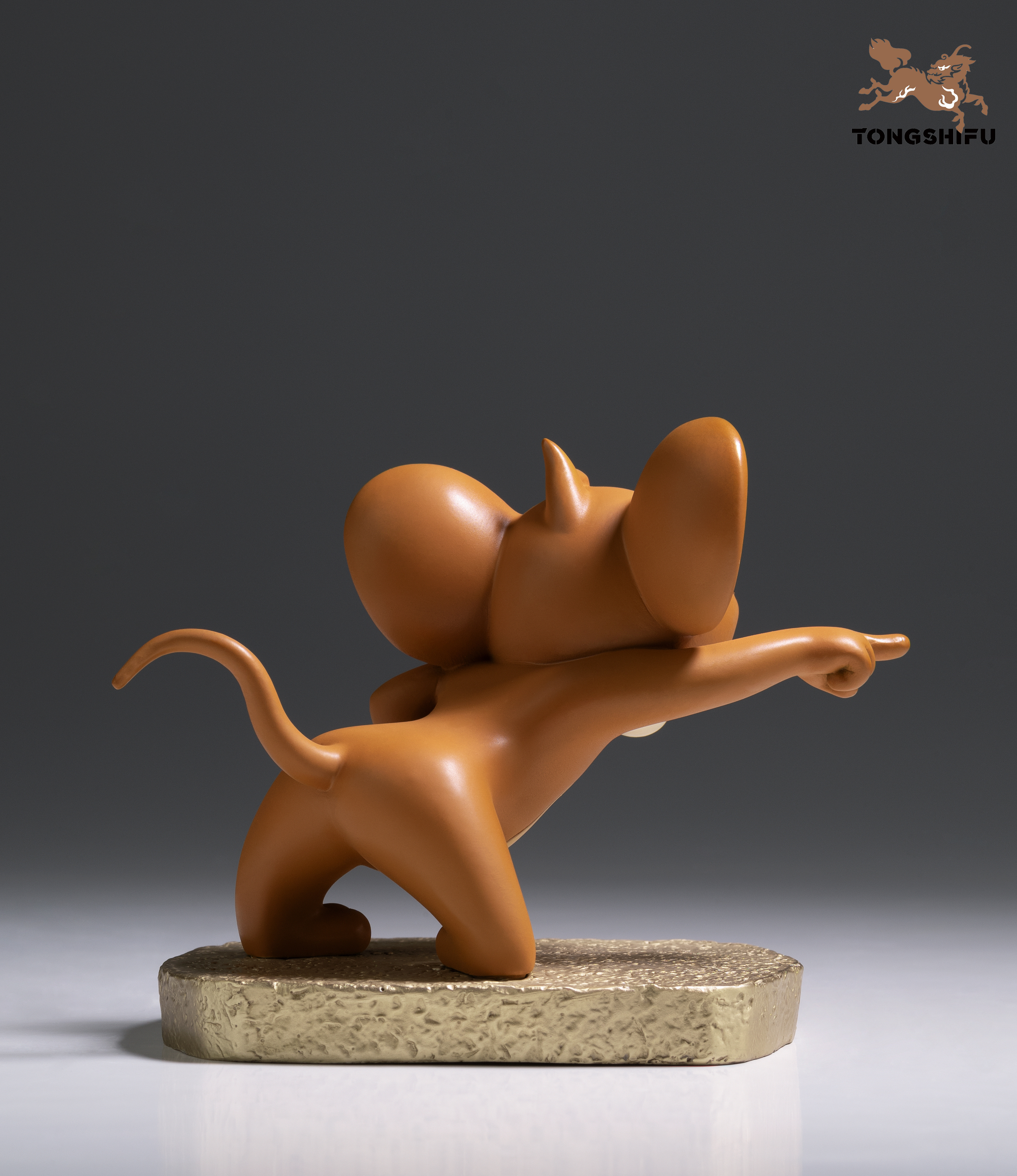 TOM AND JERRY O EDITION
