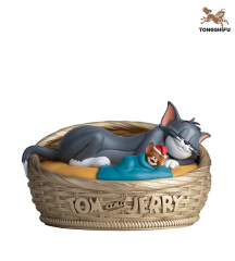TOM AND JERRY V EDITION