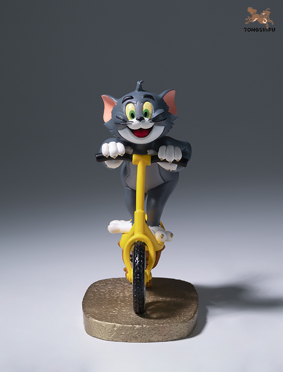 TOM AND JERRY E EDITION