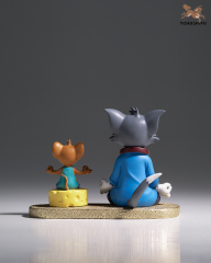 TOM AND JERRY W EDITION