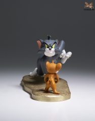 TOM AND JERRY D EDITION