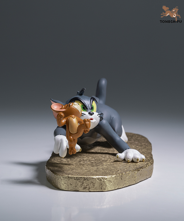 TOM AND JERRY F EDITION