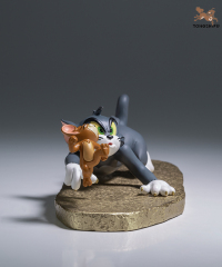 TOM AND JERRY F EDITION