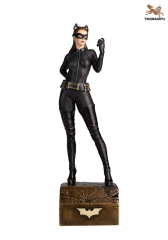 CATWOMAN (HATHAWAY VERSION)