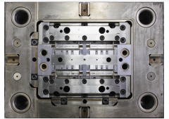 PLASTIC MOLD BUILDING