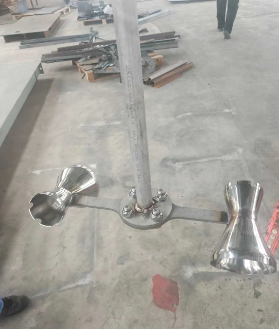 Pneumatic Caustic Soda Mixing Unit c/w air pump