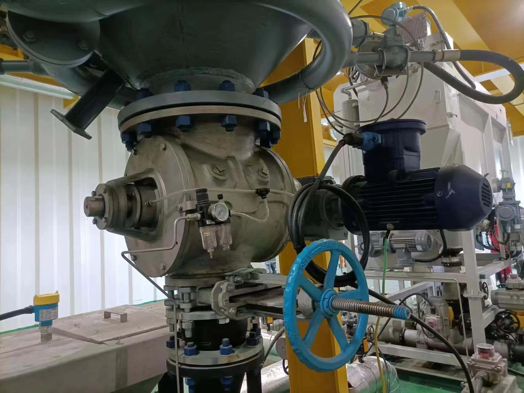 rotary bulk feeder