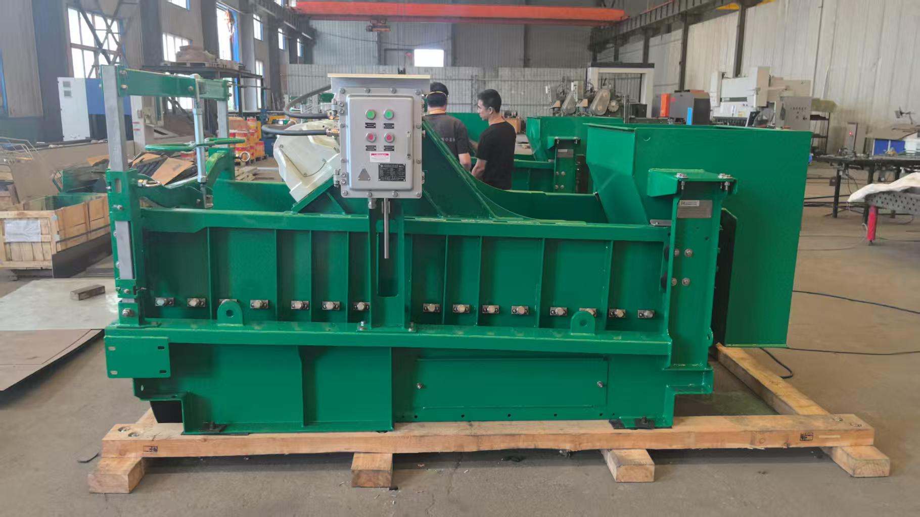 HYP shale shaker with custom motors