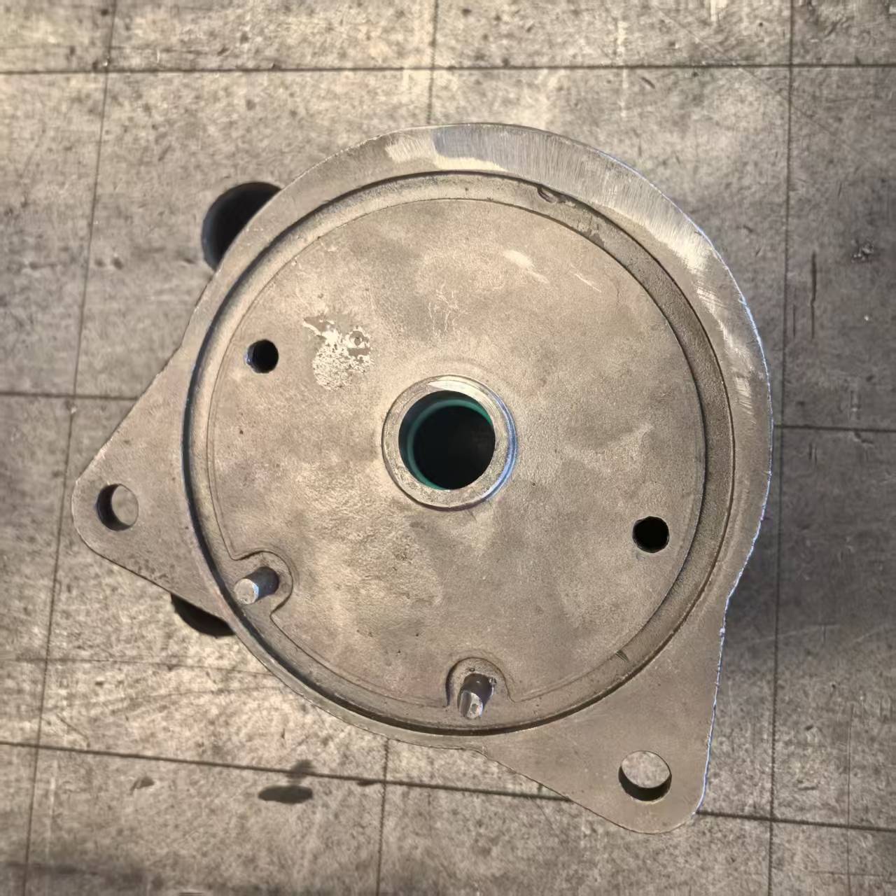 Cam housing tensioning side FLC series shakers 14617-01,Premium Oil,Cam housing tensioning side FLC series shakers 14617-01
