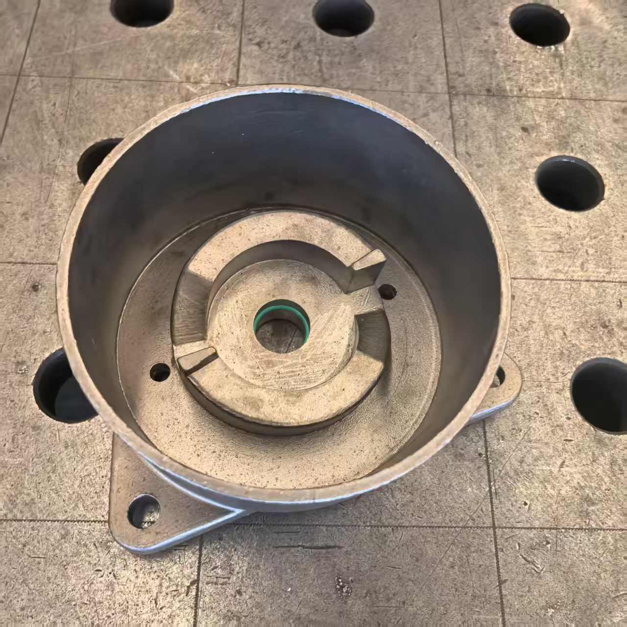 Cam housing tensioning side FLC series shakers 14617-01,Premium Oil,Cam housing tensioning side FLC series shakers 14617-01