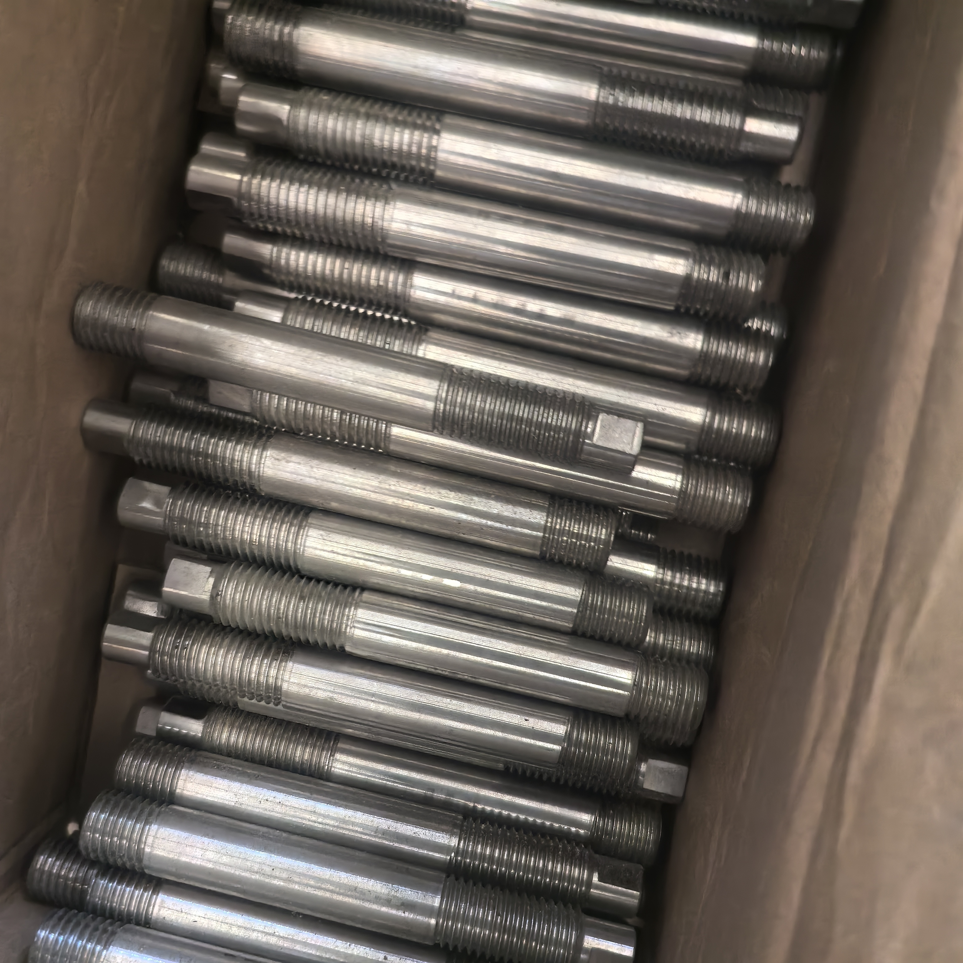 Adjusting bolt for tensioning side G0005479,Premium Oil,Adjusting bolt for tensioning side G0005479