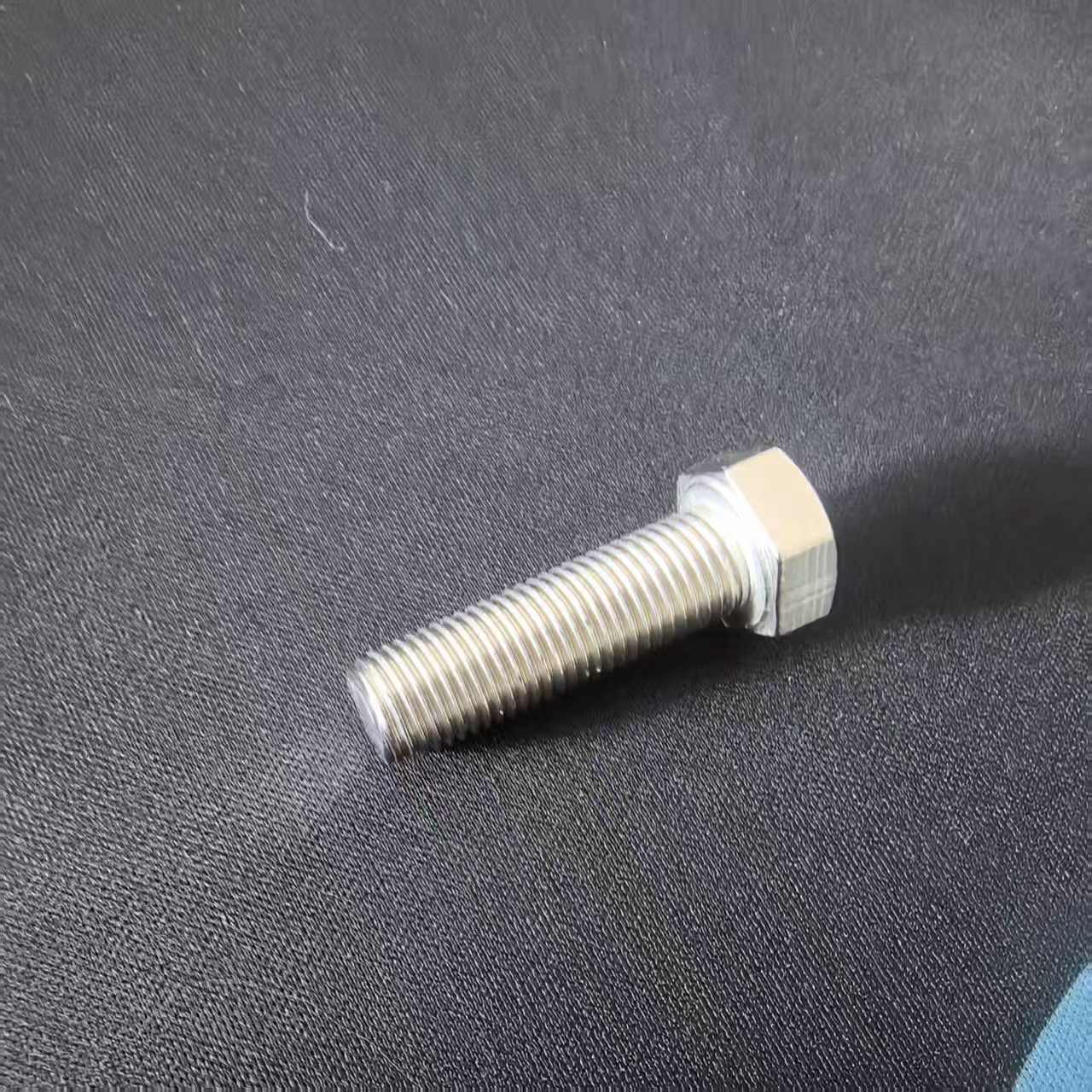 G0002400 3/8-24x1-1/4''LongHexHeadBolt,Premium Oil,G0002400 3/8-24x1-1/4''LongHexHeadBolt