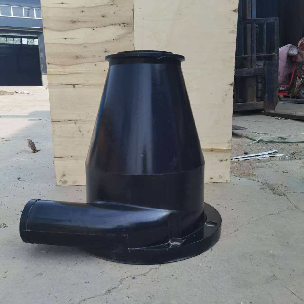 large cone section 12" cone  desander , 26AG  Brandt ,NOV,Premium Oil,large cone section 12" cone  desander , 26AG  Brandt ,NOV