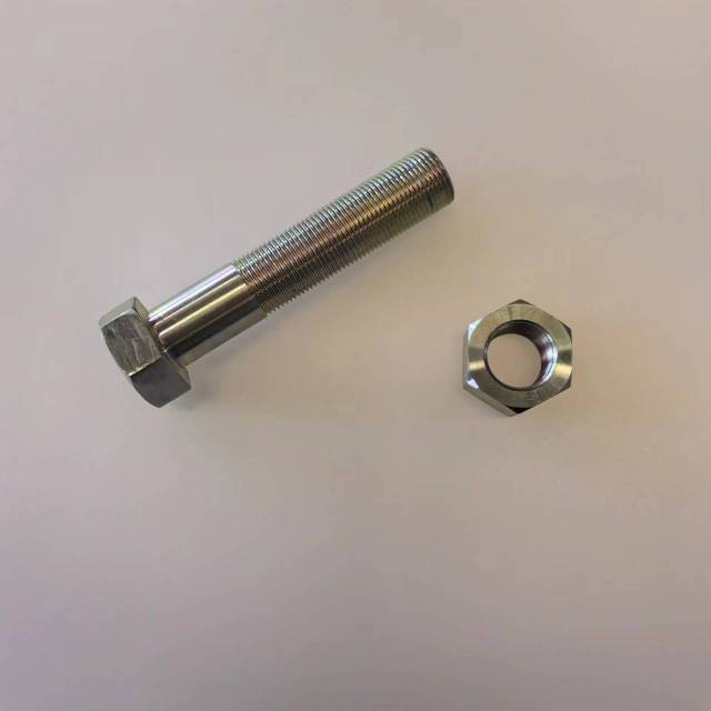 1407169  MISWACO Mongoose PT shaker motor stud and nut,Premium Oil,1407169  MISWACO Mongoose PT shaker motor stud and nut