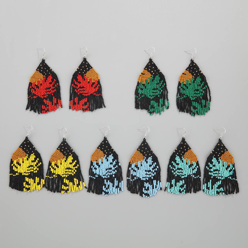 Beaded Plant Dangle earring