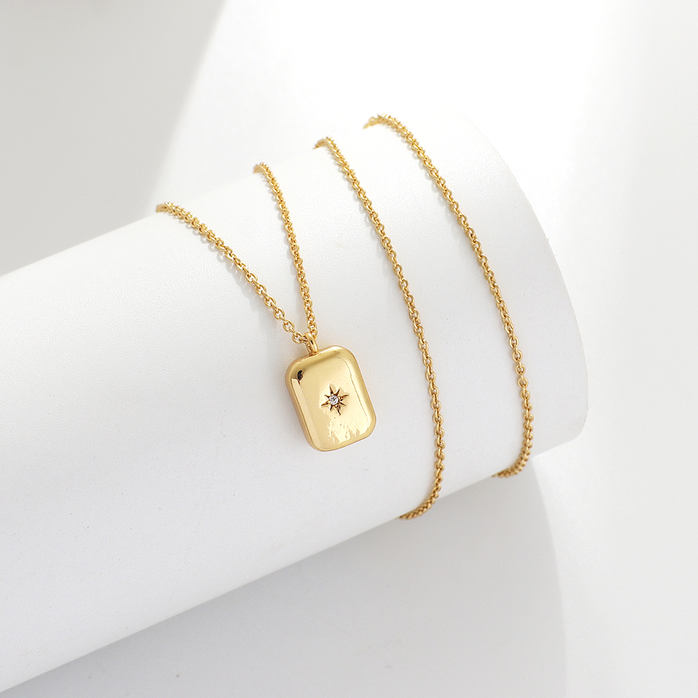 Tear Drop Pendant necklace