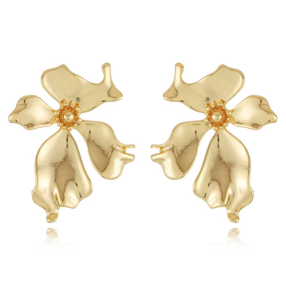 Fancy Flower Stud Earring