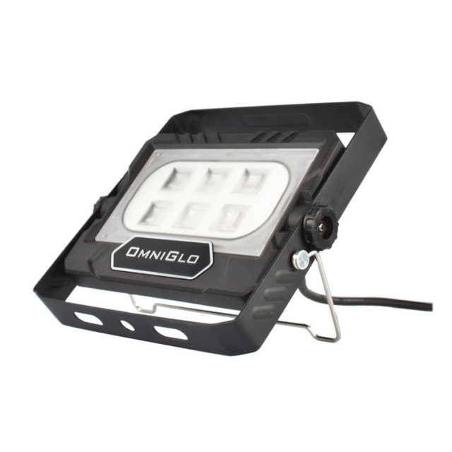 LED Work Light 1200 Lumen Corded Work Lamp with Retractable Metal Stand