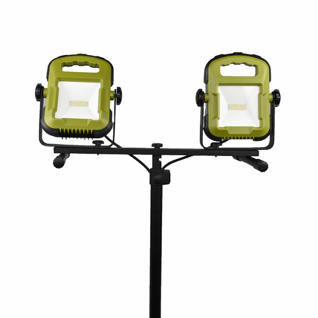 Portable construction job site light heavy duty lighting telescopic light site removable black tripod worklight