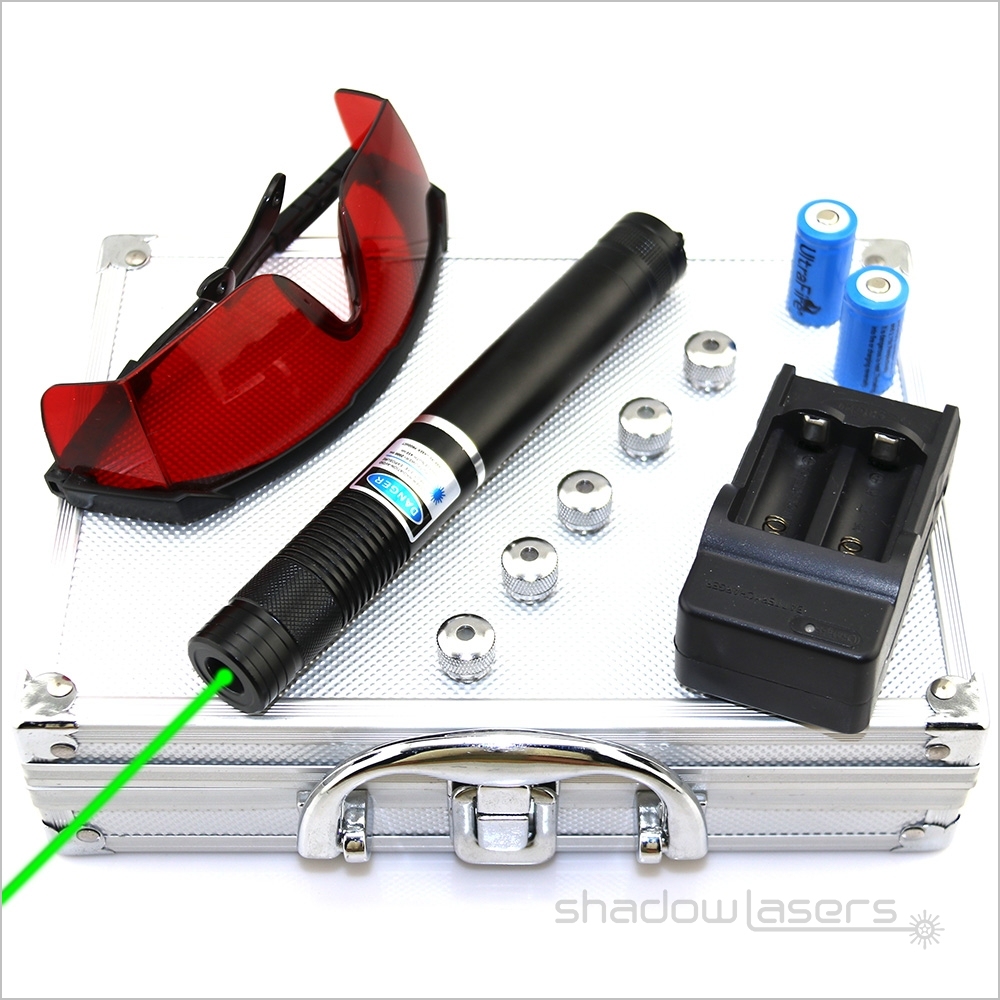 GX4-520nm Adjustable Focus Burning Green Laser Pointer 300MW-500MW
