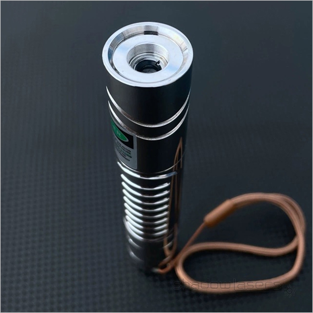 GH1-520nm Adjustable Focus Burning Green Laser Pointer 100MW-500MW