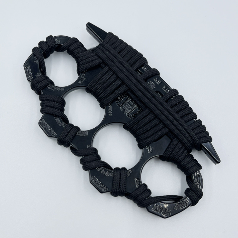 SMKD291 Iron Fist Ring Finger Buckle