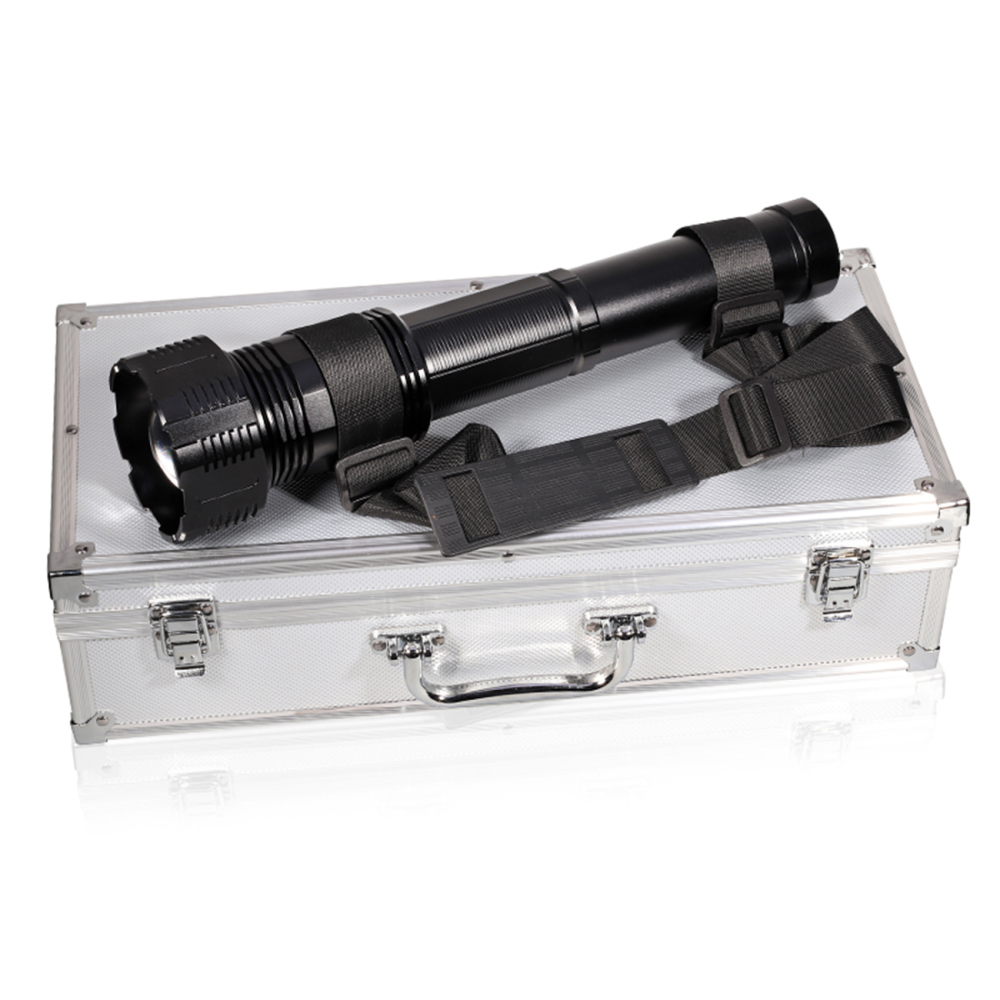 XHP70 Focus Flashlight 29W Range 1000 Meters