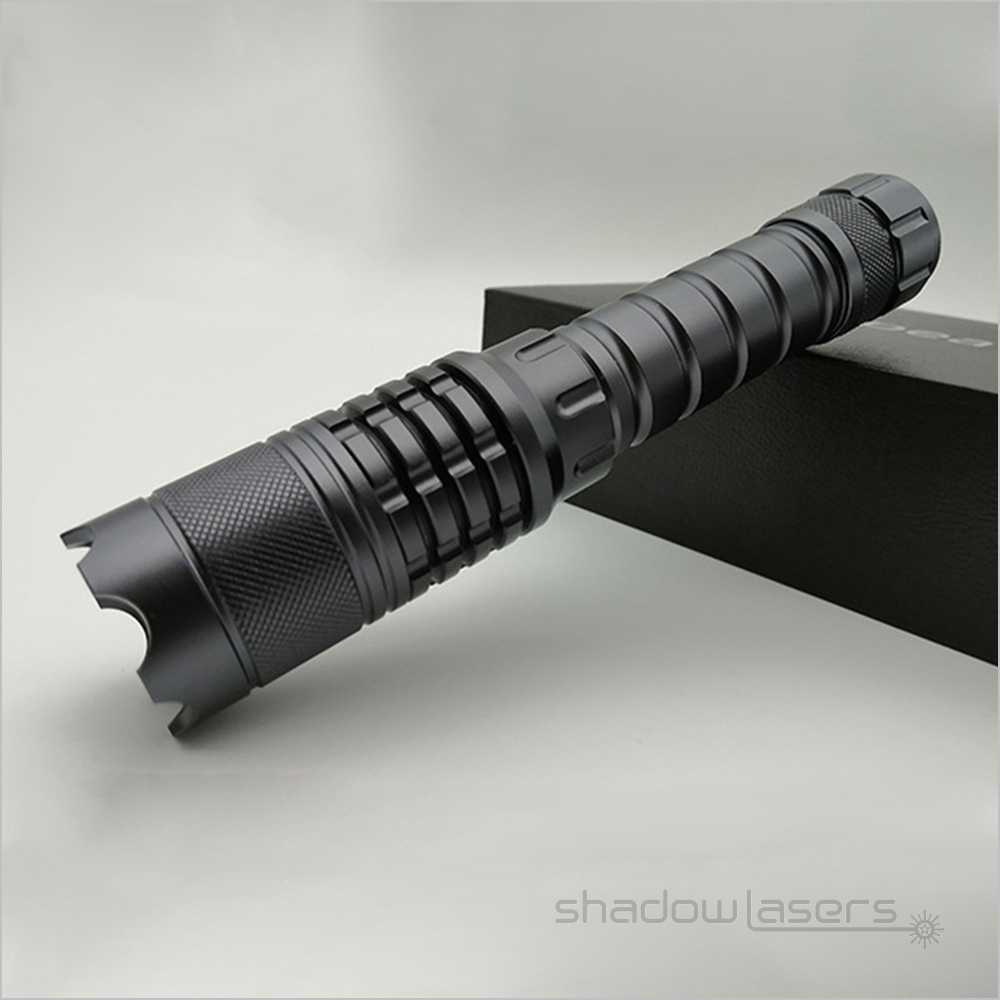 GH3-520nm Adjustable Focus Burning Green Laser Pointer 300MW-500MW