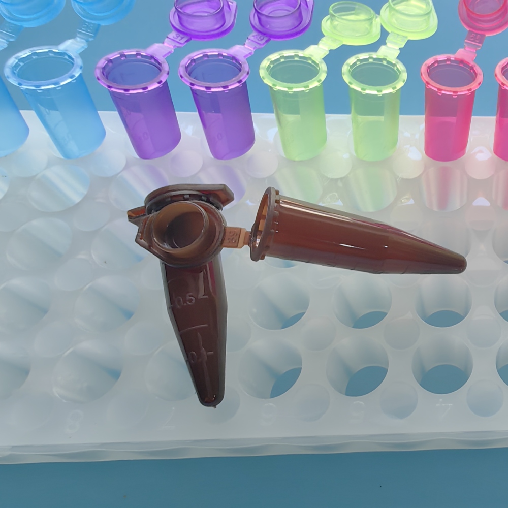 MUHWA 500 PCS Polypropylene Graduated Microcentrifuge Tubes with Snap Cap, 1.5ML Micro Test Tubes Conical Microtube Sample Vial for Laboratory
