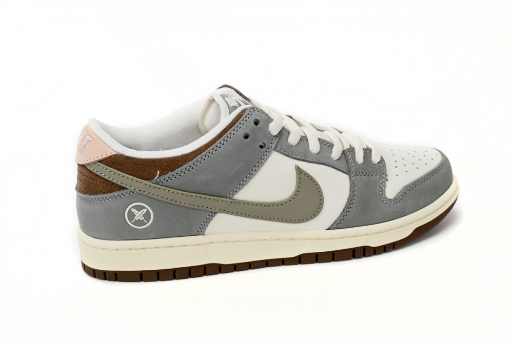 FQ1180-001 Yuto Horigome × Nike Dunk SB Low Champion Co Branding
