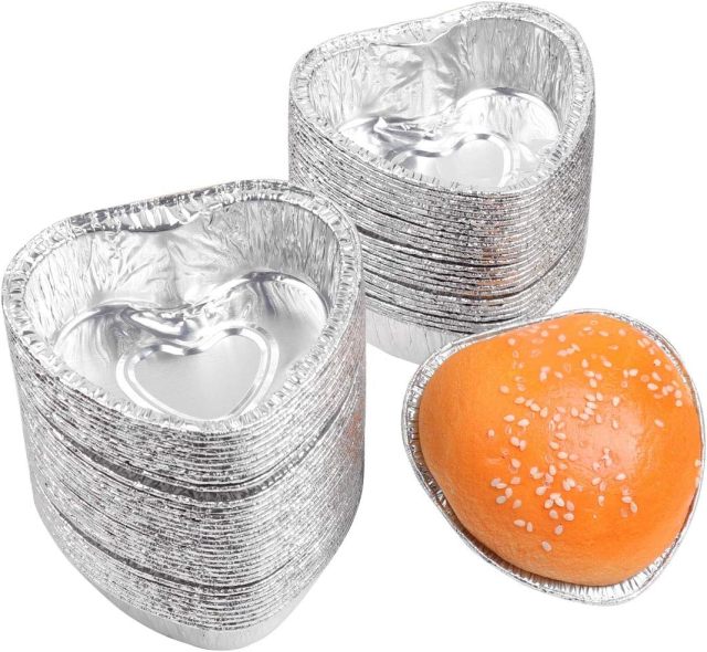 HT520-Heart Shaped Alumium Foil Cups
