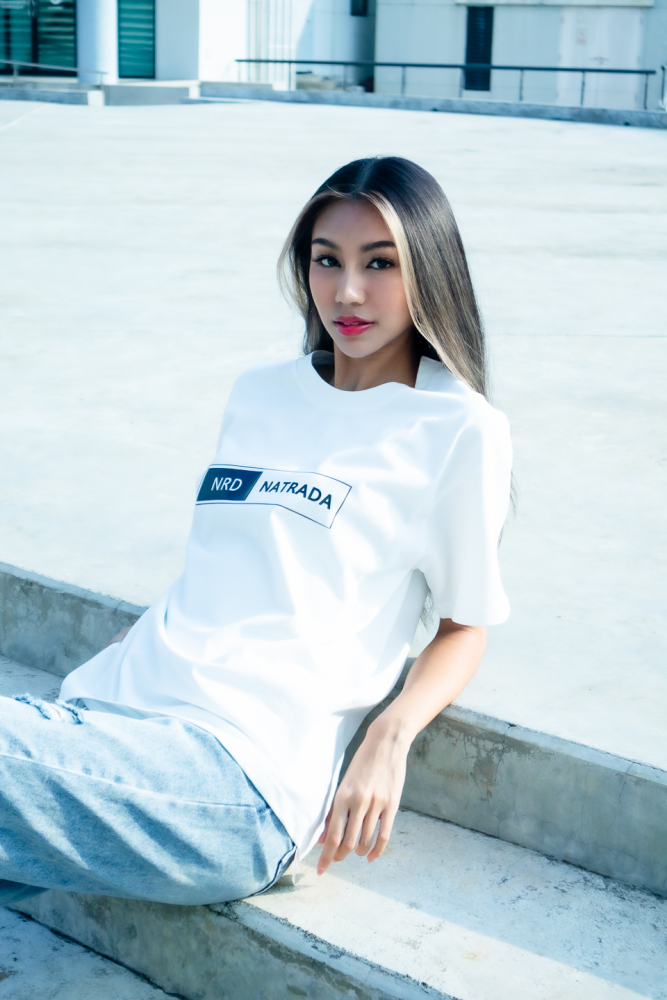 Natrada Cotton Oversized Crew Neck Half-Sleeve T-Shirt