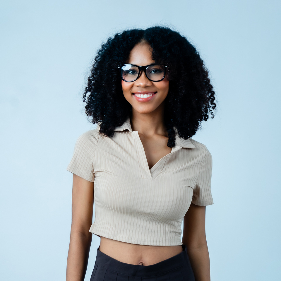 Natrada Short Sleeve Crop Top