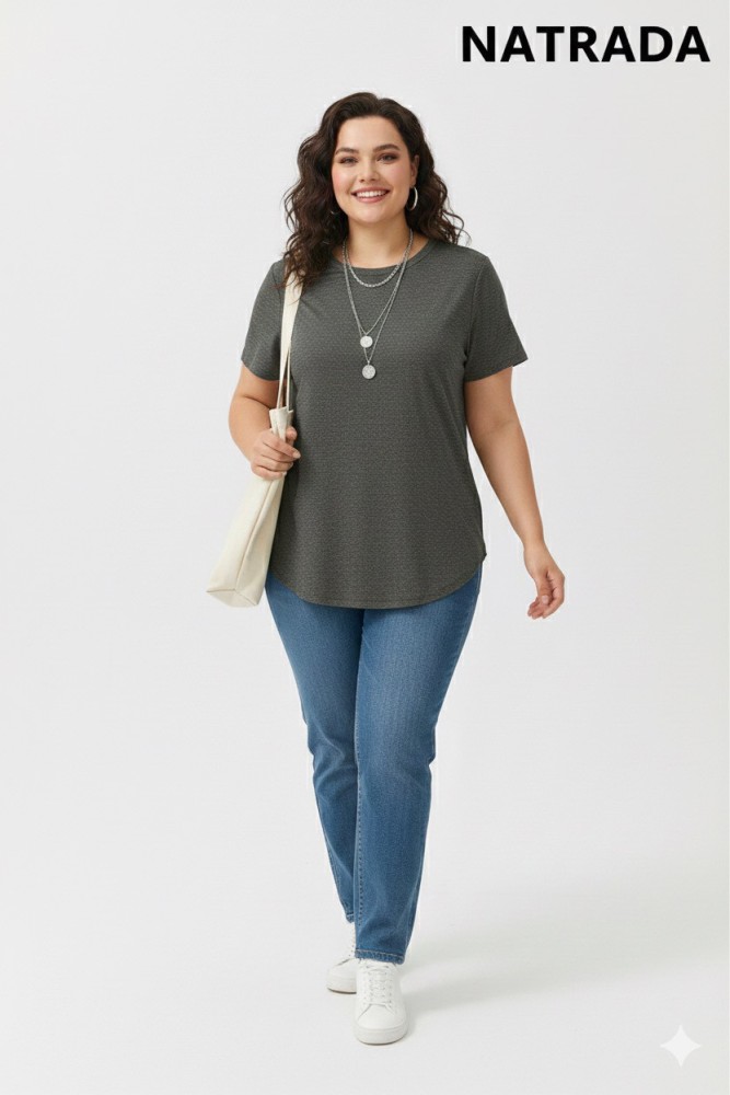 T-P005 : เสื้อยืดสีเทาคอกลมเเขนสั้น Gray round neck short sleeve T-shirt (Ships within 24 hours)