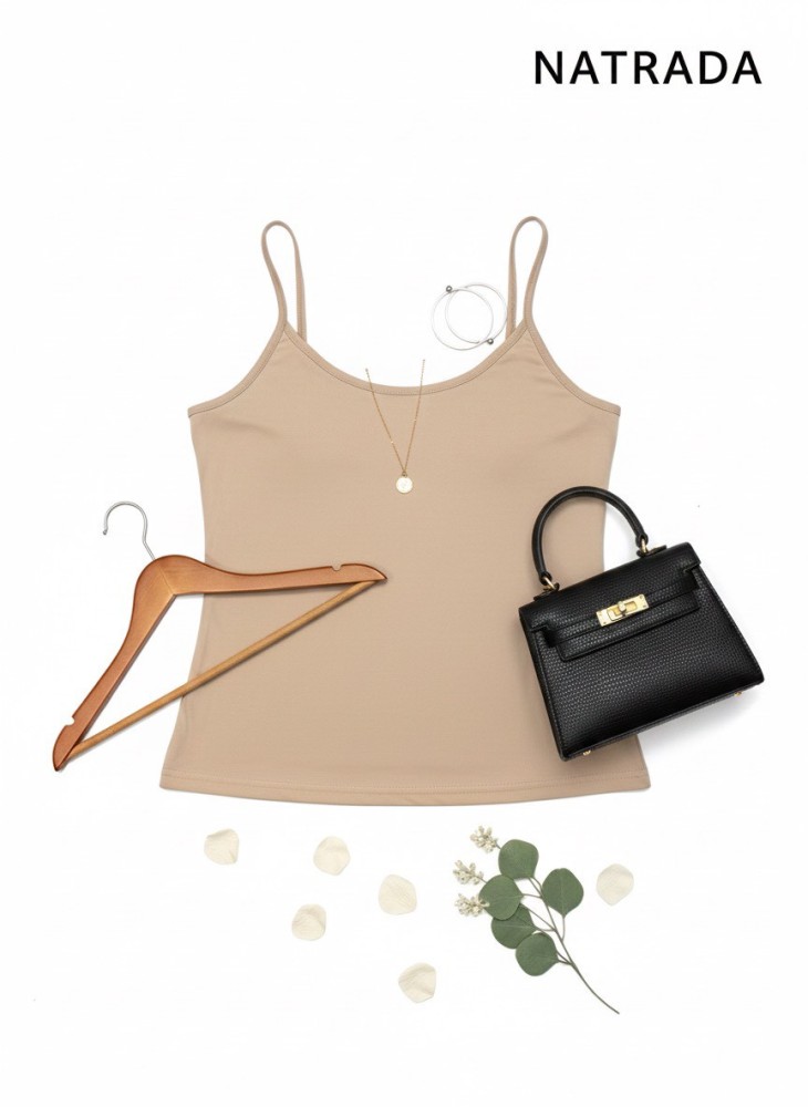 C001 : ครอปสายเดี่ยว สีน้ำตาลสายปรับได้ (พร้อมส่งภายใน 24 ชม.) Brown adjustable strap crop top (ready to ship within 24 hours)