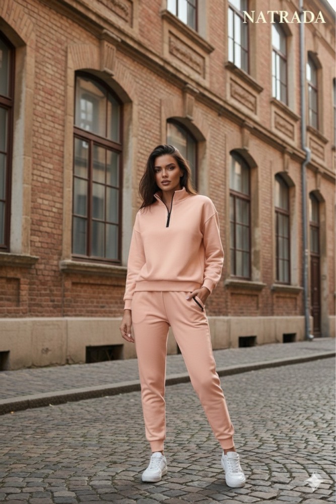 S02 : ชุดเซท Natrada เสื้อแขนยาวมีซิปและกางเกง สีชมพู Natrada set with long-sleeve zip-up top and pants, pink (ready to ship within 24 hours)
