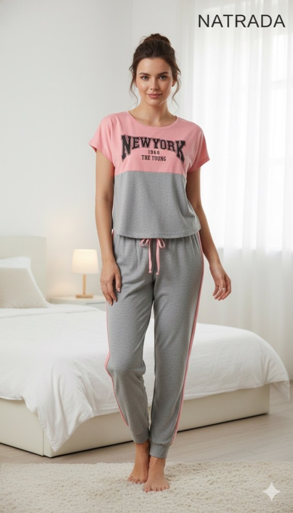 A01  เซตชุดนอน เสื้อแขนสั้นกับกางเกงขายาว สีทูโทนเทา/ชมพู (พร้อมส่งภายใน 24 ชม.) Pajama set: short-sleeved shirt and long pants, two-tone gray/pink (Ready to ship within 24 hours)