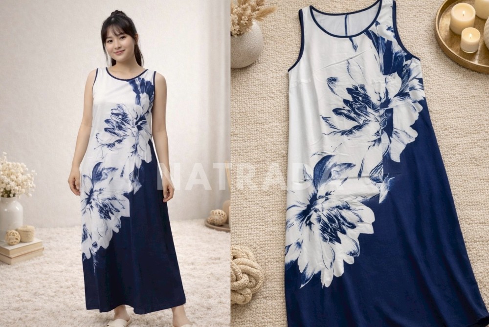 D017 : เดรสยาวแขนกุดลายดอกโทนน้ำเงิน (พร้อมส่งภายใน 24 ชม.) Floral Sleeveless Maxi Dress (ready to ship within 24 hrs.)