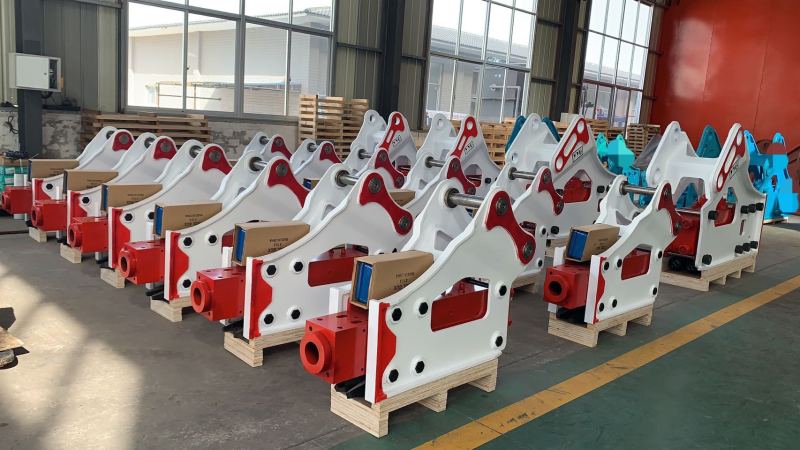 Excavator Hydraulic Breaker Hammer For 18-20 Tons Excavator