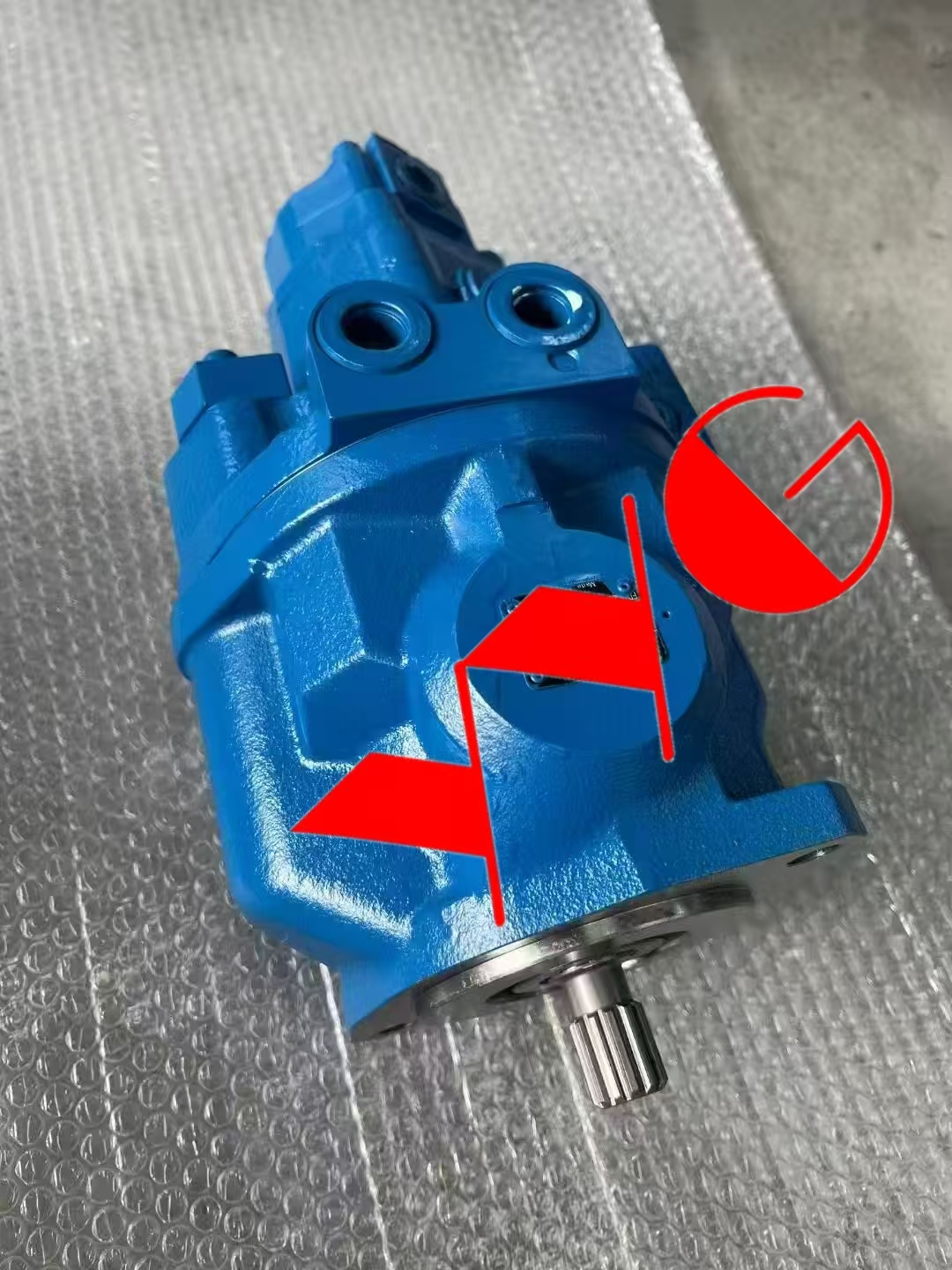 AP2D18 Main Hydraulic Pump Assy