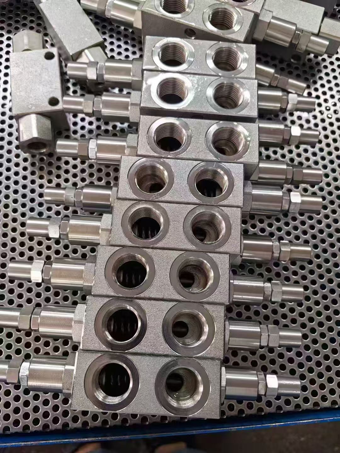 Hydraulic Valve