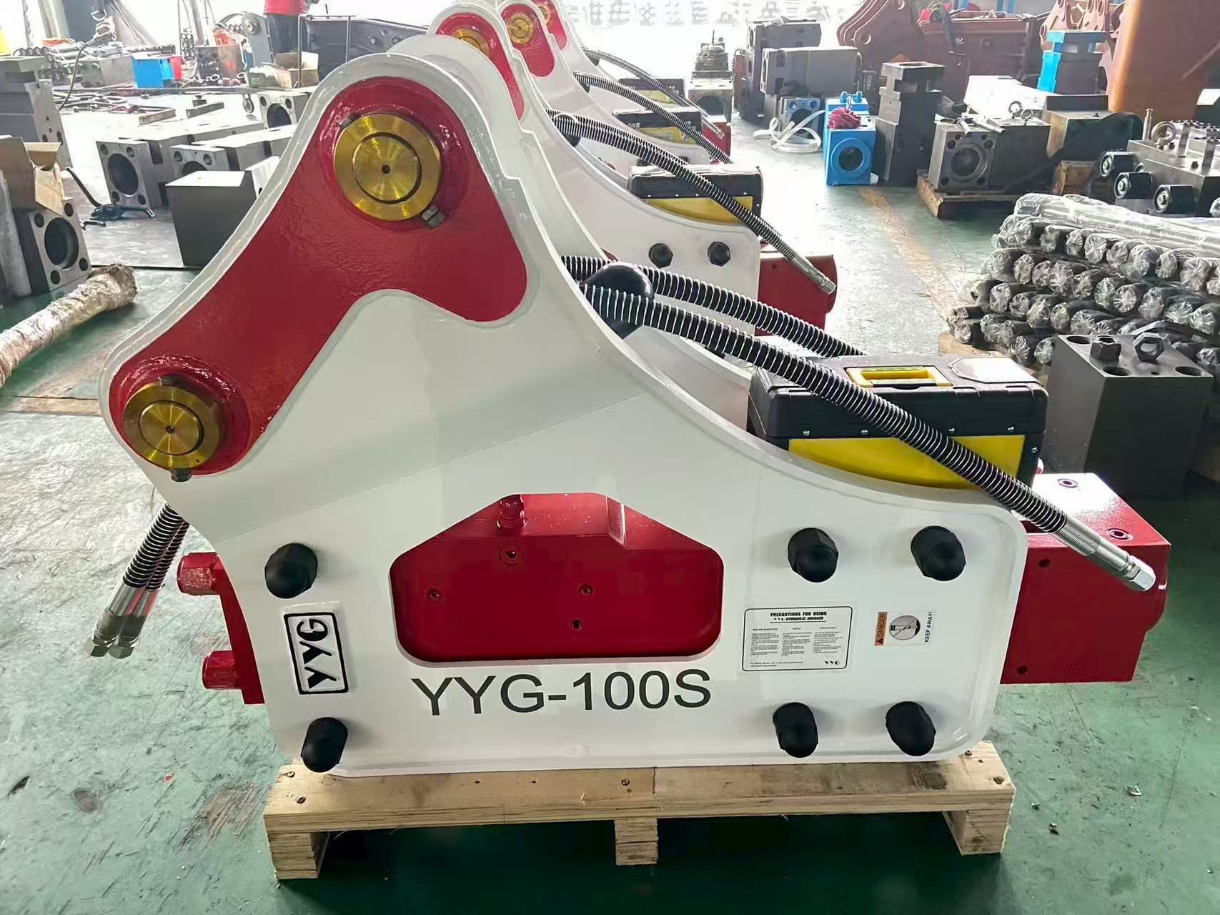 New 13 Ton Excavator Hydraulic Rock Breaker SB81 Model Rock Hammers for Construction Mining Chisel Pump Gearbox Bearing Core