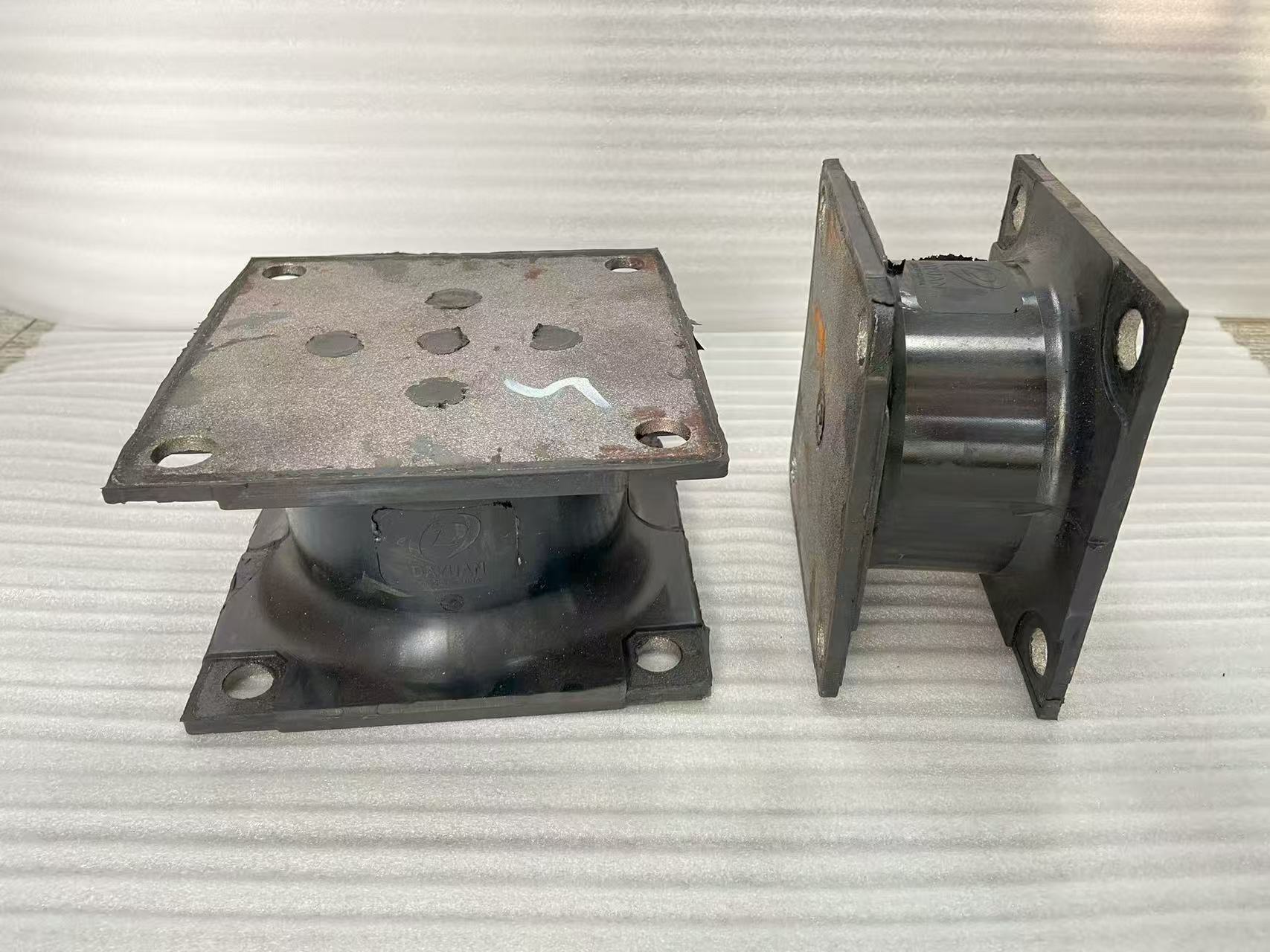 High Quality Rubber Shock Absorber Buffer 801187 Rubber Mount