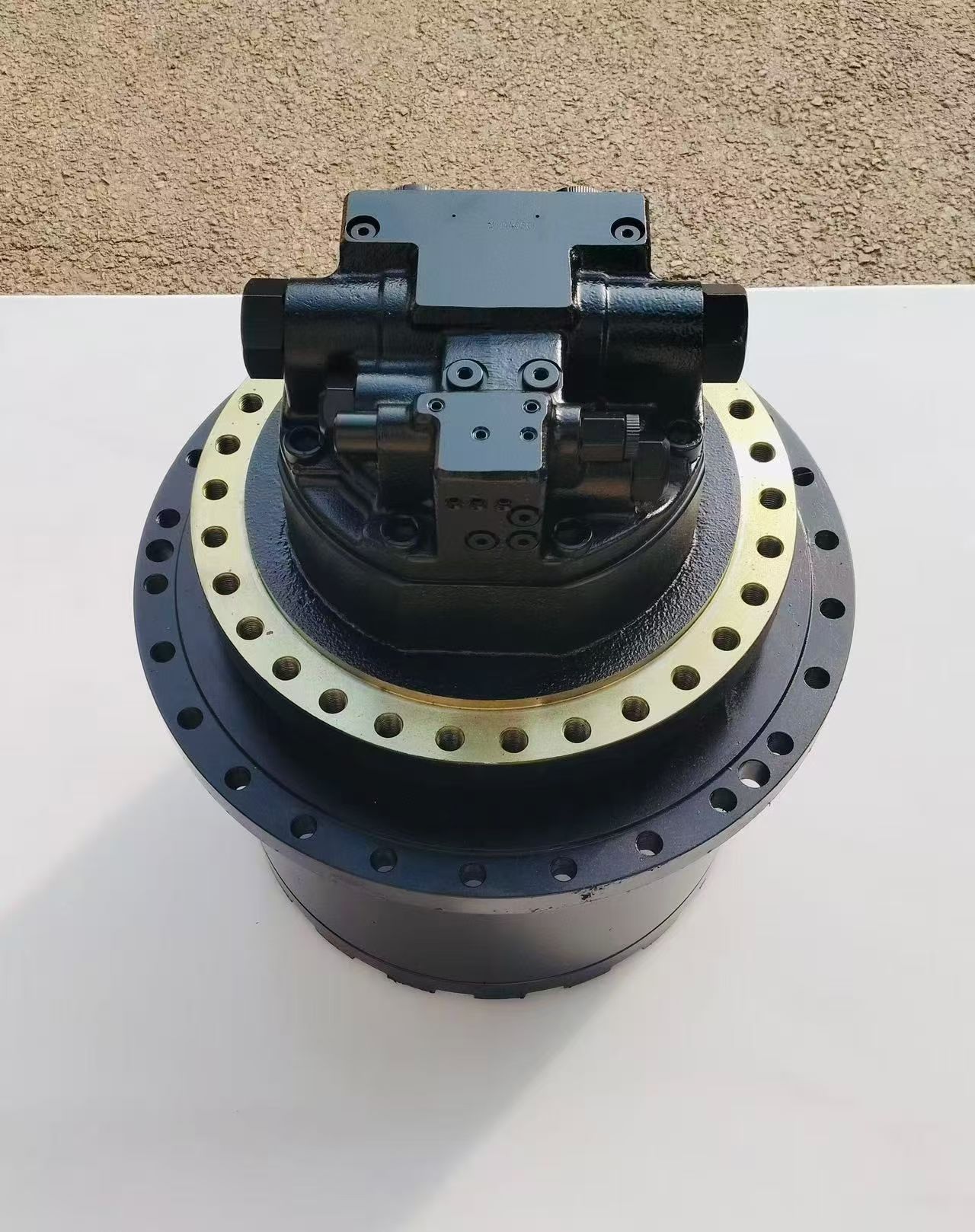 Excavator Travel Gear Assembly Final Drive Track Motor Reducer Gearbox